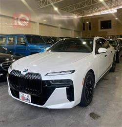 بي ام دبليو الفئة 7